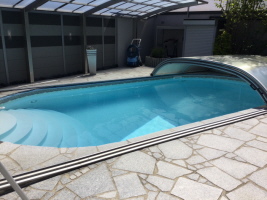 Pool mit 37m³ Wasser